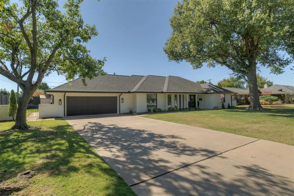 Photo 3 — 2900 Elmhurst Avenue, Oklahoma City, OK 73120