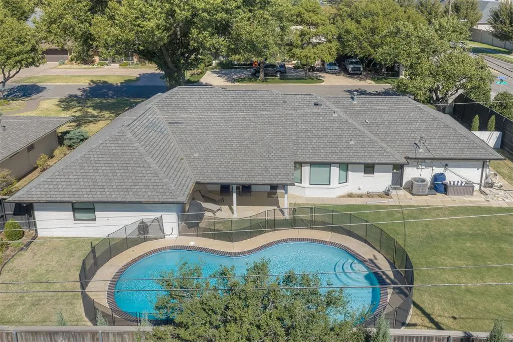 Photo 37 — 2900 Elmhurst Avenue, Oklahoma City, OK 73120