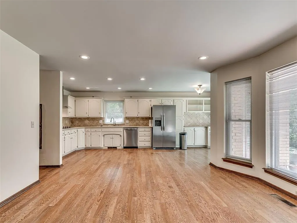Photo 12 — 11716 NW 119th Street, Yukon, OK 73099