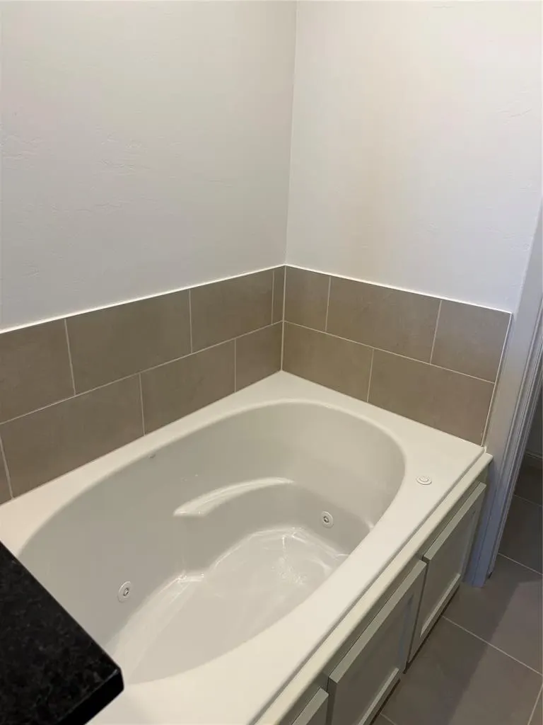 Photo 9 — 12724 NW 142nd Street, Piedmont, OK 73078