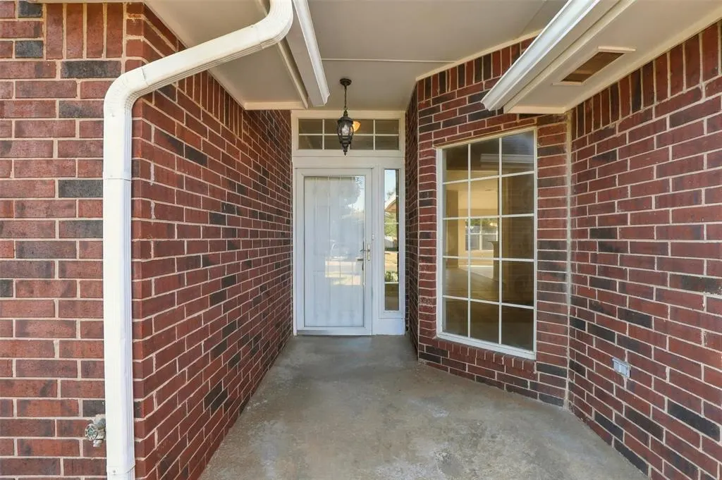 Photo 4 — 2812 NW 167th Street, Edmond, OK 73012