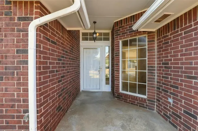 Photo 4 — 2812 NW 167th Street, Edmond, OK 73012