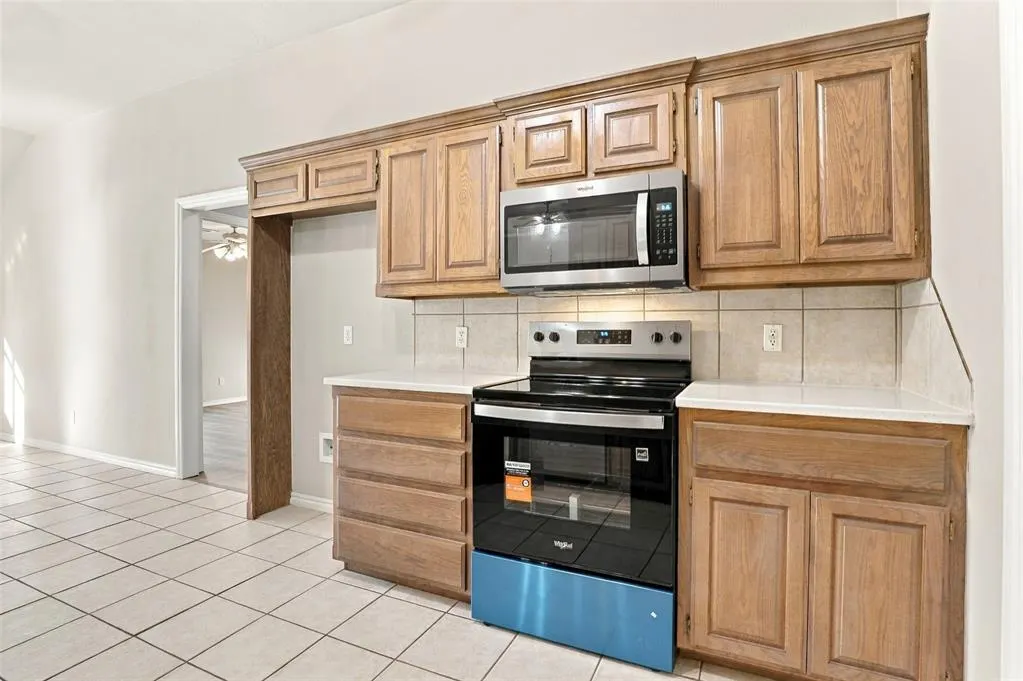 Photo 9 — 2812 NW 167th Street, Edmond, OK 73012