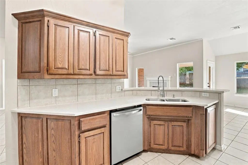 Photo 10 — 2812 NW 167th Street, Edmond, OK 73012