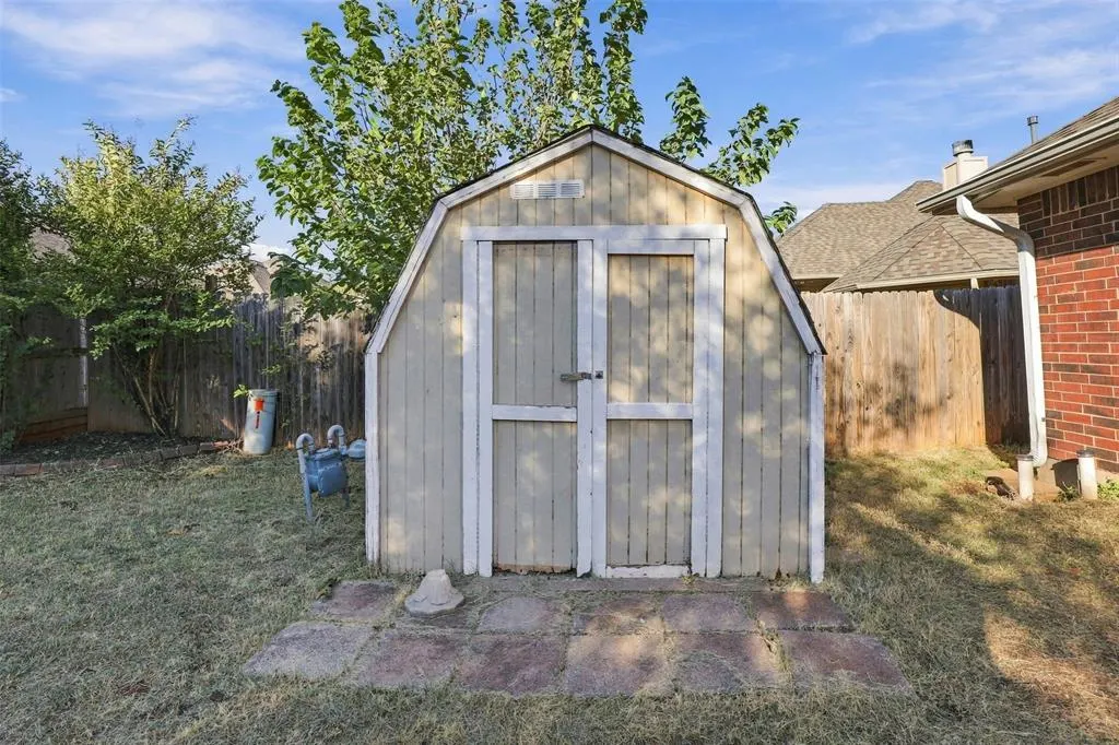 Photo 29 — 2812 NW 167th Street, Edmond, OK 73012