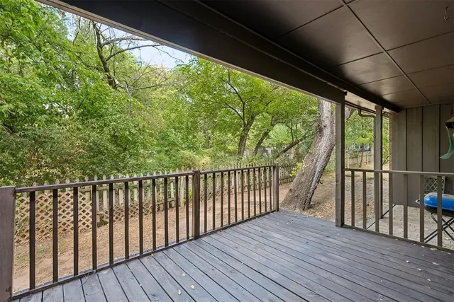 Photo 6 — 423 S Flood Avenue, Norman, OK 73069