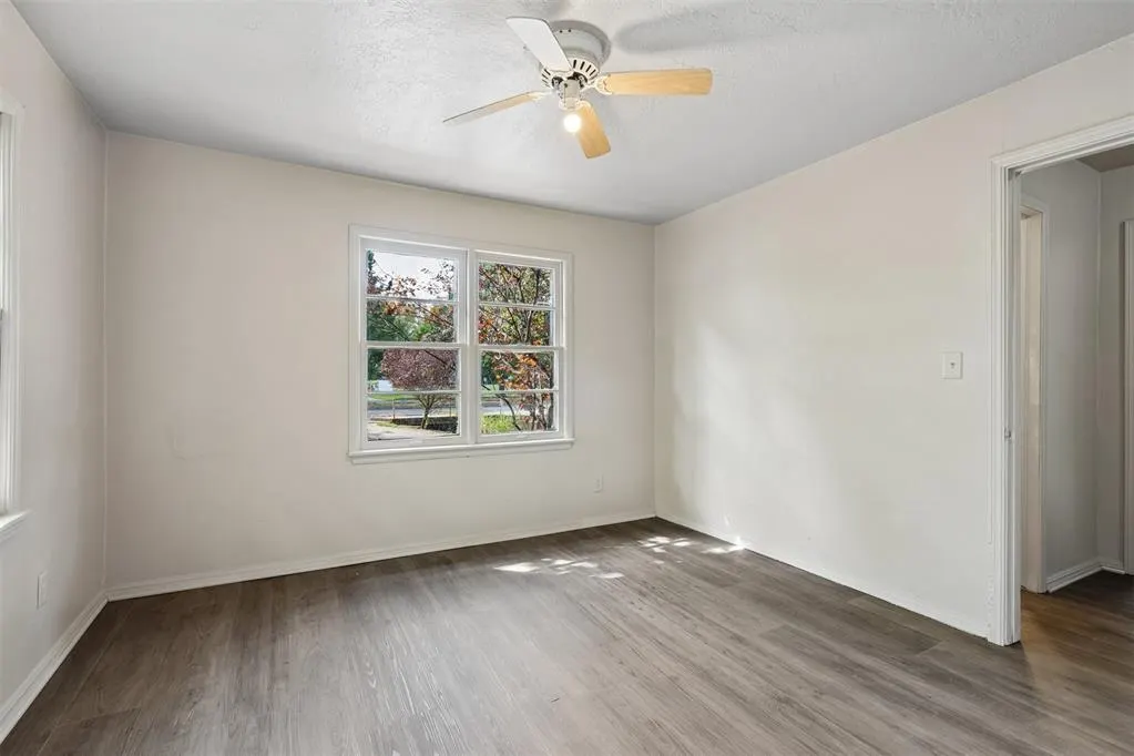 Photo 25 — 423 S Flood Avenue, Norman, OK 73069