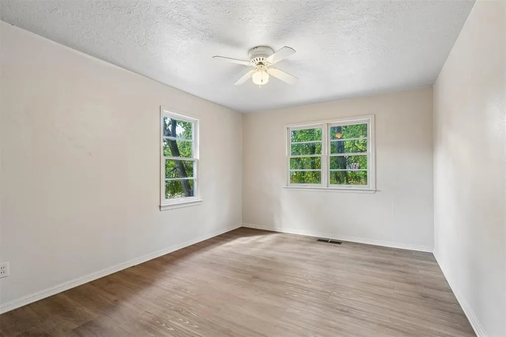 Photo 30 — 423 S Flood Avenue, Norman, OK 73069