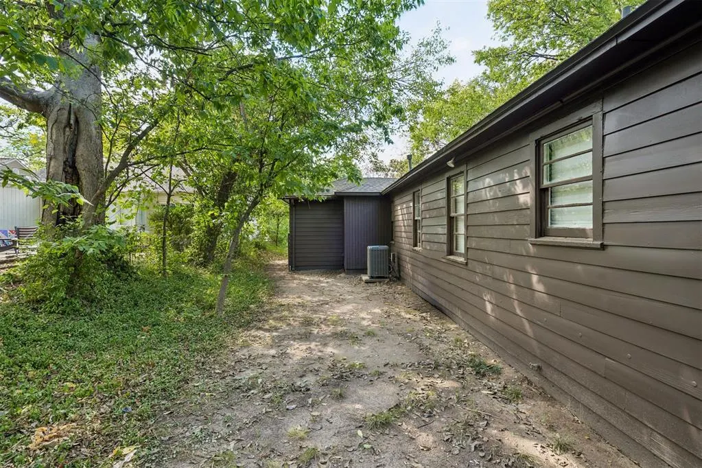Photo 38 — 423 S Flood Avenue, Norman, OK 73069