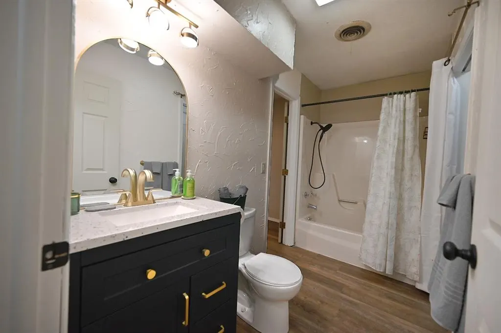 Photo 13 — 2102 W 24th Avenue, Stillwater, OK 74074