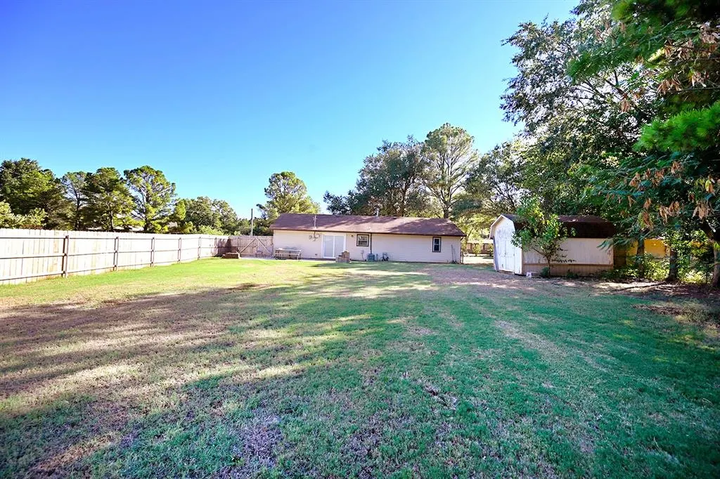 Photo 16 — 2102 W 24th Avenue, Stillwater, OK 74074