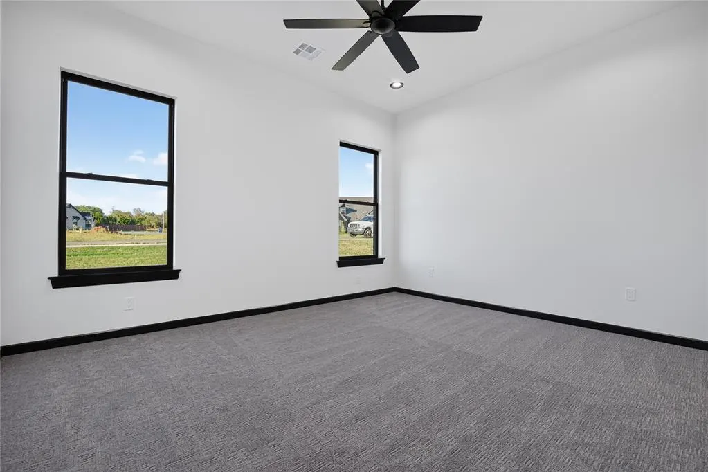 Photo 28 — 132 W Lynn Court Drive, Mustang, OK 73064