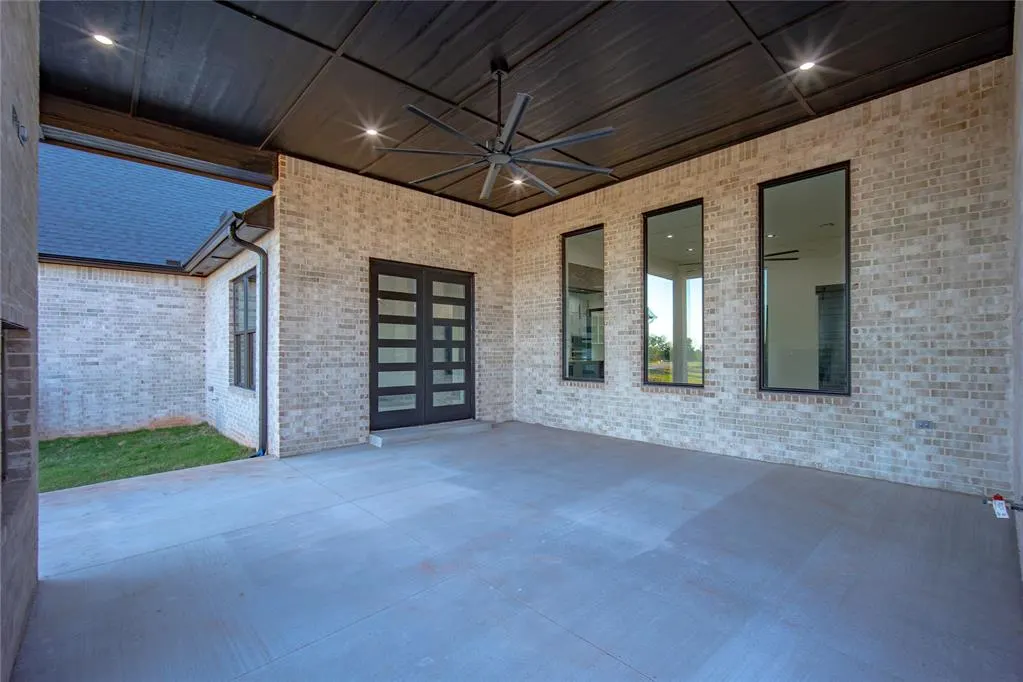Photo 38 — 132 W Lynn Court Drive, Mustang, OK 73064