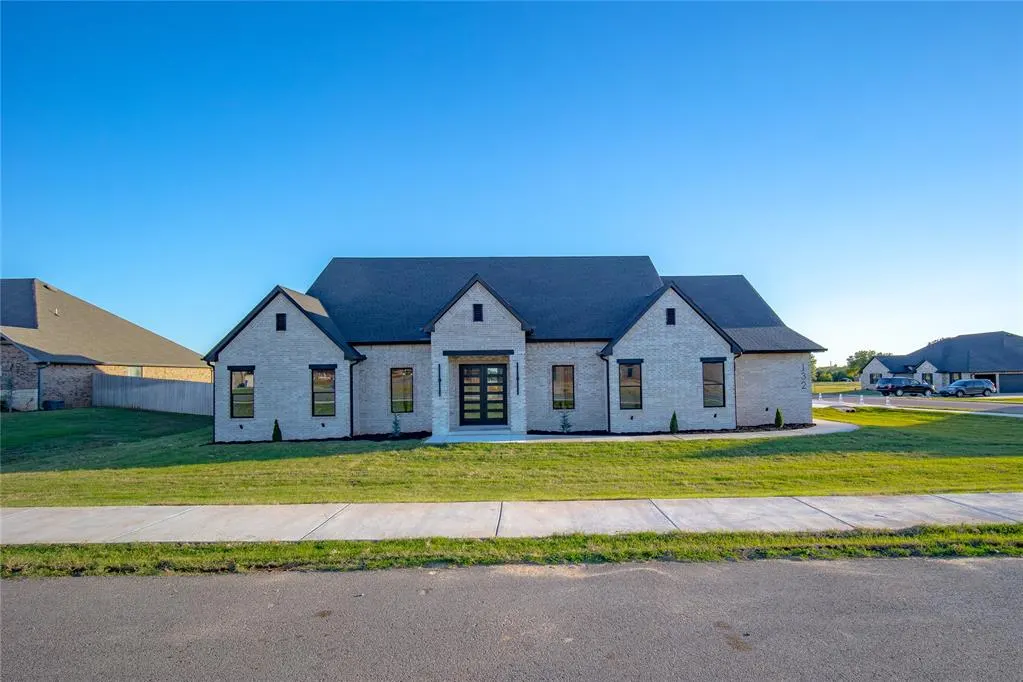 Photo 41 — 132 W Lynn Court Drive, Mustang, OK 73064