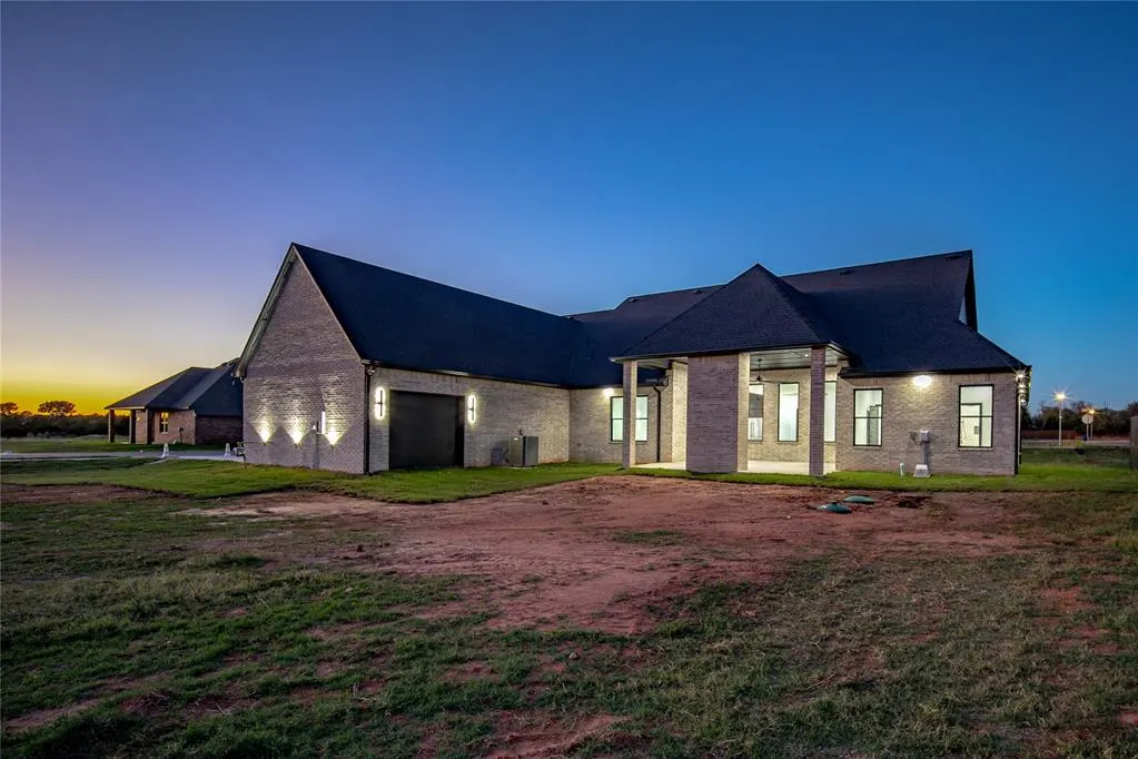 Photo 45 — 132 W Lynn Court Drive, Mustang, OK 73064
