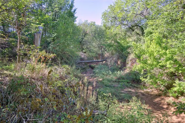 Photo 5 — 4008 Creekwood, Edmond, OK 73025