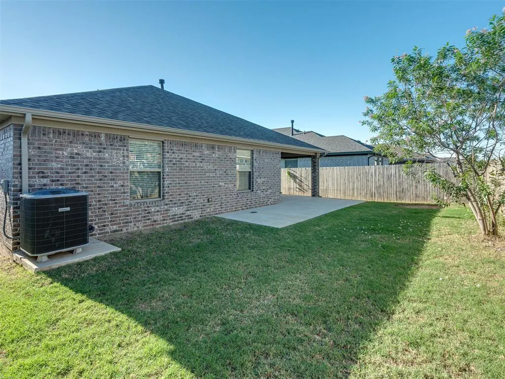 Photo 40 — 3305 Pagoda Pead Drive, Yukon, OK 73099