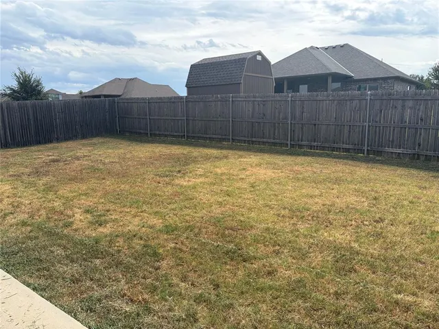 Photo 8 — 20812 Tempe Avenue, Harrah, OK 73045
