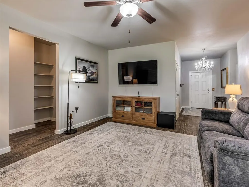Photo 12 — 14425 Meadow Ridge Lane, Edmond, OK 73025