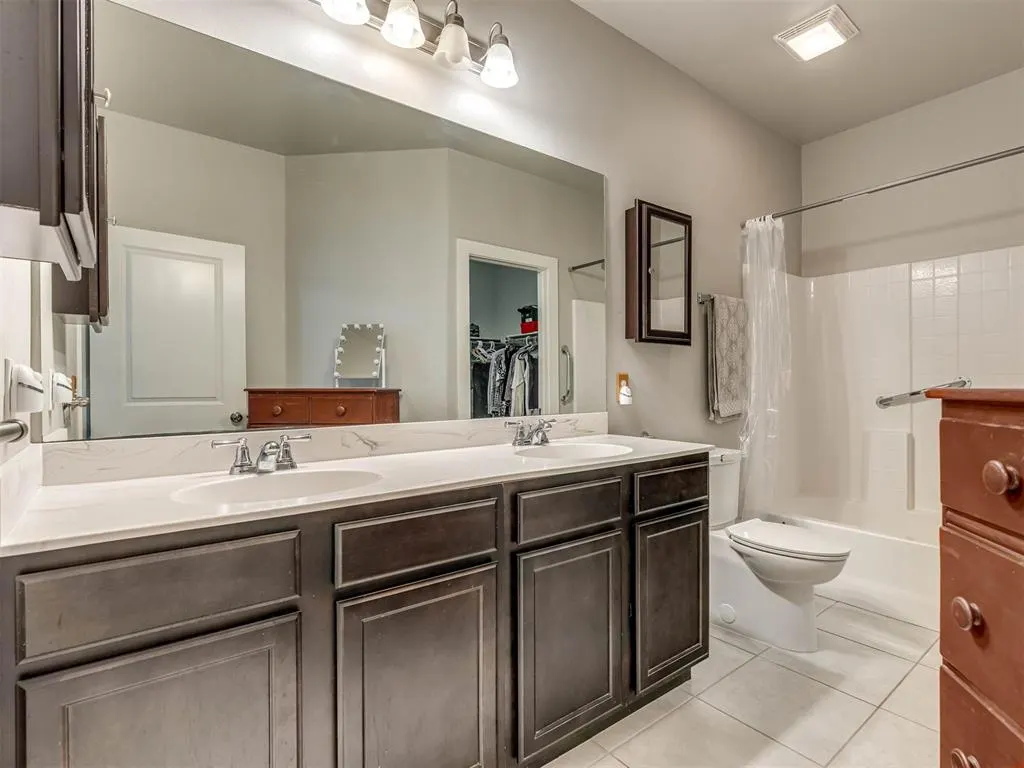 Photo 16 — 14425 Meadow Ridge Lane, Edmond, OK 73025