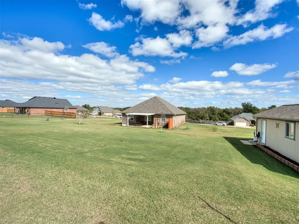 Photo 39 — 14425 Meadow Ridge Lane, Edmond, OK 73025