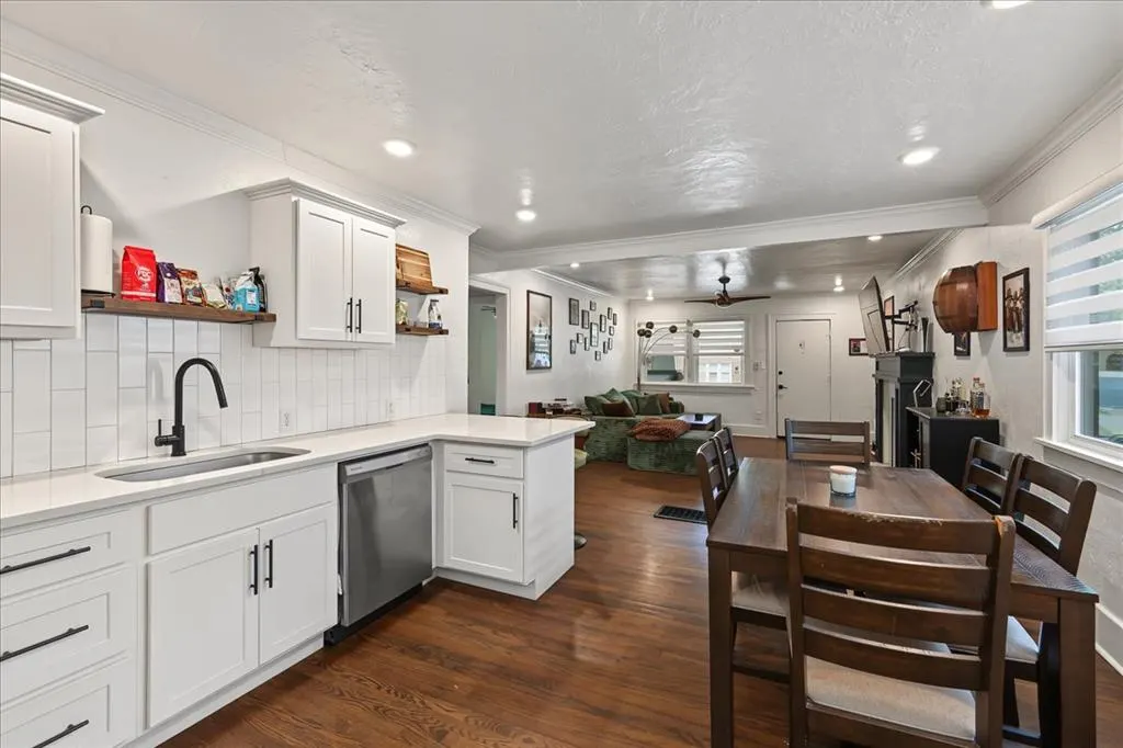 Photo 7 — 2318 NW 22nd Street, Oklahoma City, OK 73107