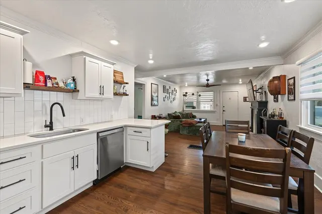 Photo 7 — 2318 NW 22nd Street, Oklahoma City, OK 73107
