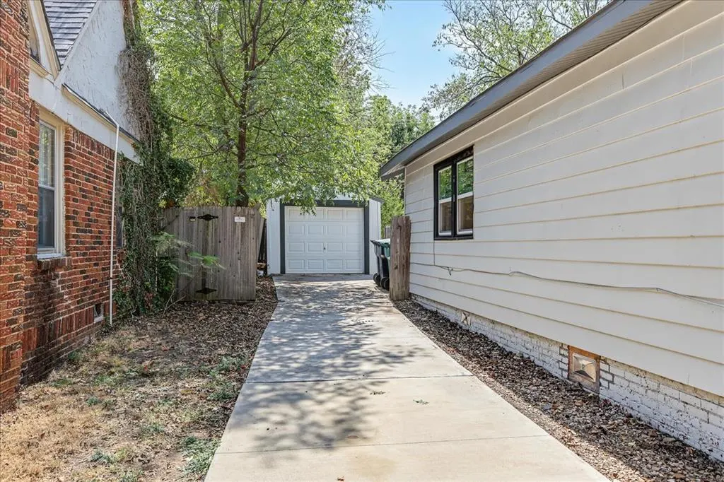Photo 18 — 2318 NW 22nd Street, Oklahoma City, OK 73107