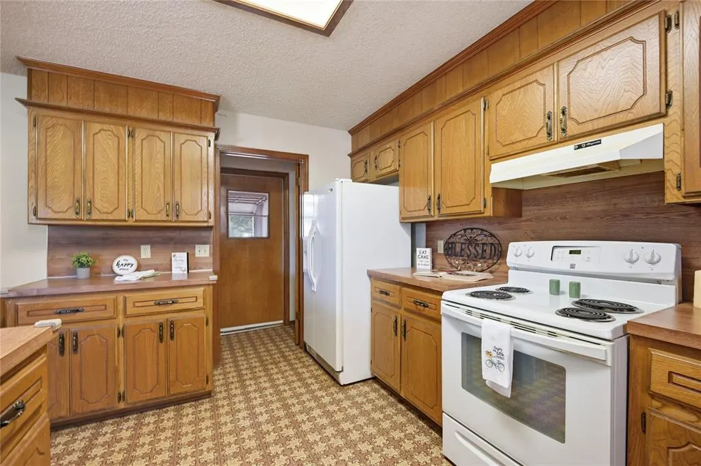 Photo 12 — 20301 SE 37th Street, Harrah, OK 73045
