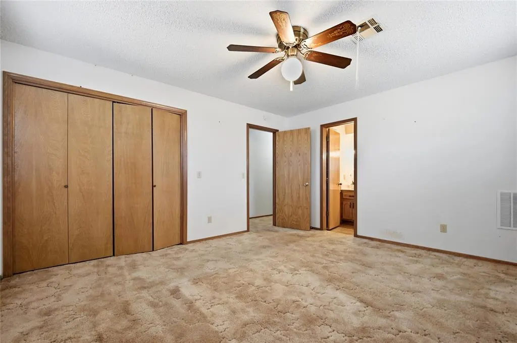 Photo 18 — 20301 SE 37th Street, Harrah, OK 73045