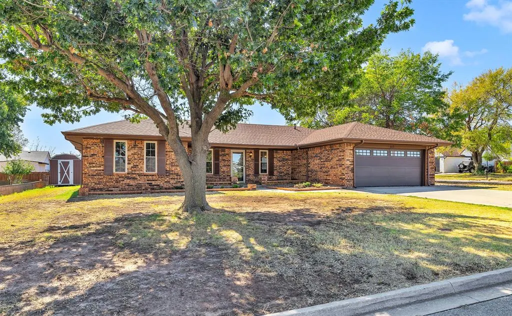 Photo 3 — 617 SW 26th Street, El Reno, OK 73036