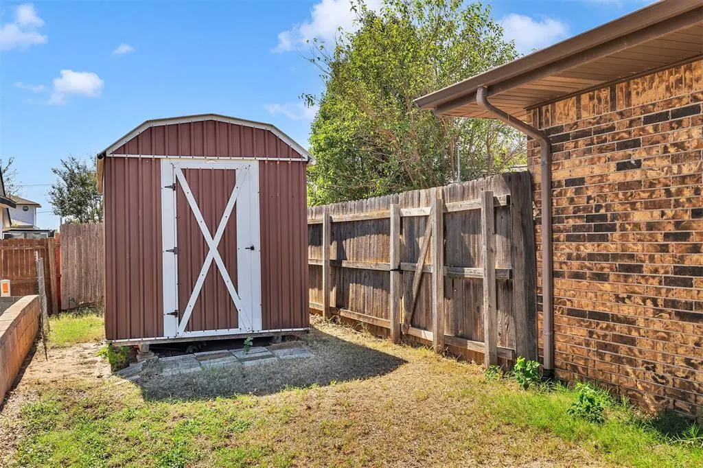 Photo 31 — 617 SW 26th Street, El Reno, OK 73036