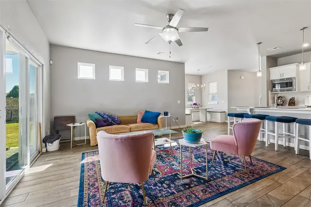 Photo 8 — 10500 Glover River Drive, Yukon, OK 73099