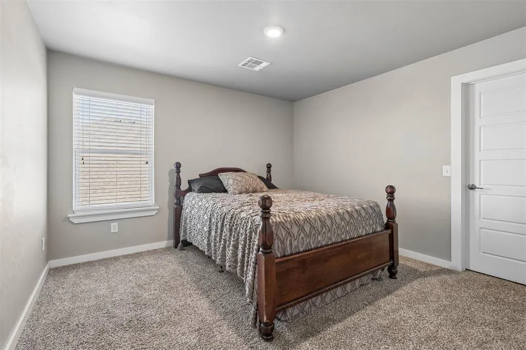Photo 28 — 10500 Glover River Drive, Yukon, OK 73099