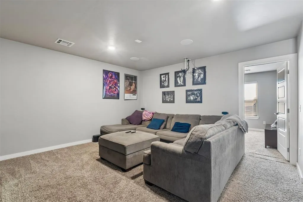 Photo 34 — 10500 Glover River Drive, Yukon, OK 73099