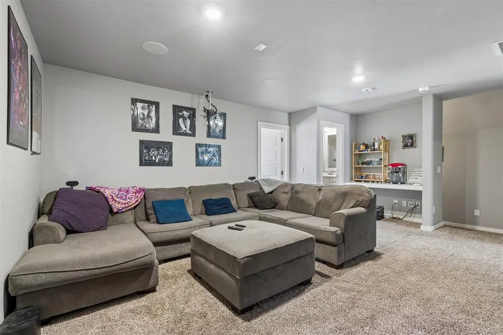 Photo 35 — 10500 Glover River Drive, Yukon, OK 73099
