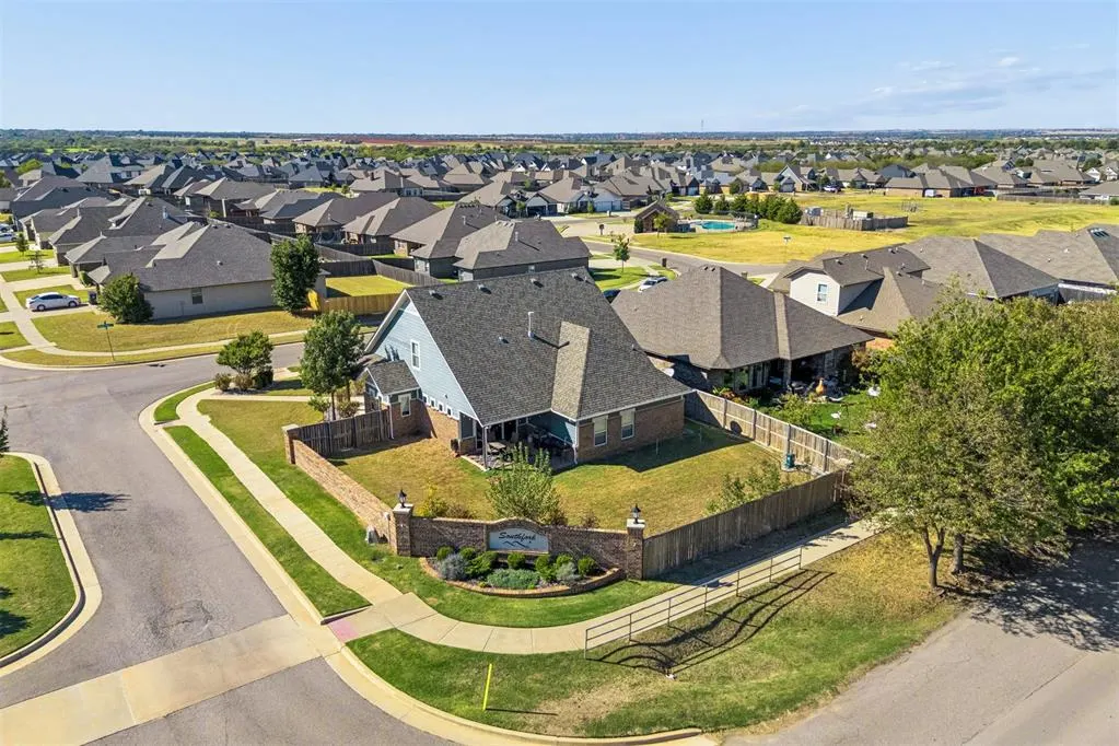 Photo 45 — 10500 Glover River Drive, Yukon, OK 73099