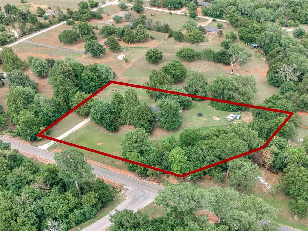 Photo 32 — 859 S Morgan Road, Blanchard, OK 73010