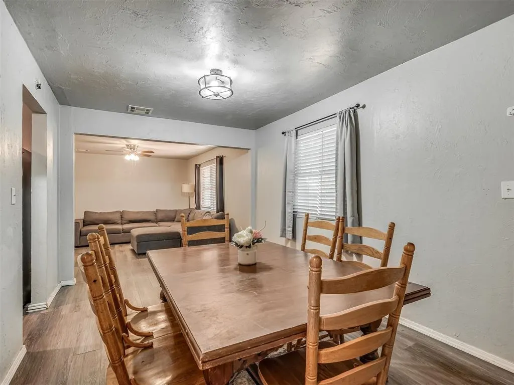 Photo 11 — 990936 S Candlewood Lane, Wellston, OK 74881
