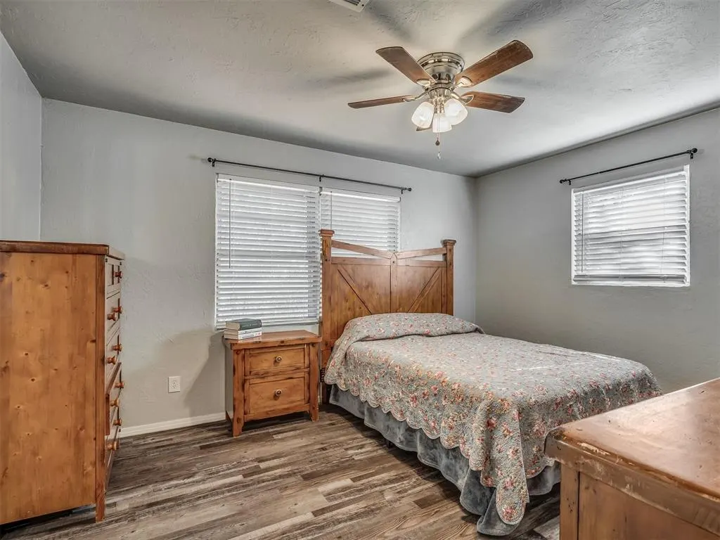 Photo 18 — 990936 S Candlewood Lane, Wellston, OK 74881
