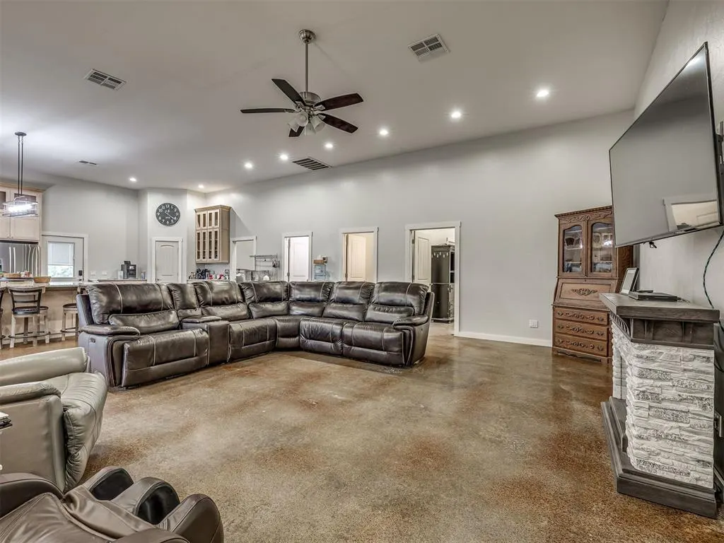 Photo 17 — 17900 W Lake Road, Stillwater, OK 74075
