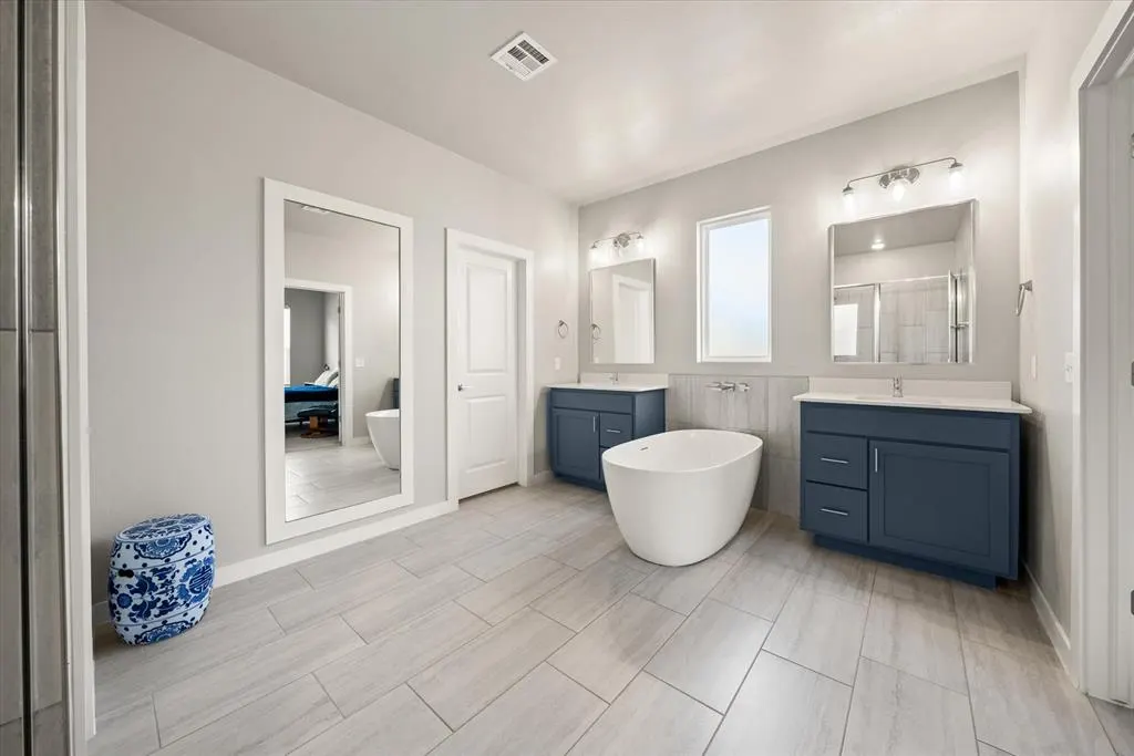 Photo 22 — 633 NW 183rd Street, Edmond, OK 73012