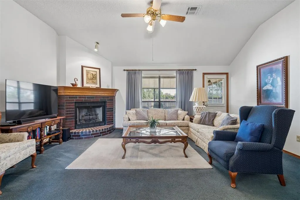 Photo 5 — 9206 S Bryant Terrace, Oklahoma City, OK 73160