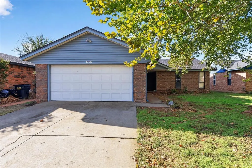 Photo 3 — 646 W Linden Drive, Mustang, OK 73064
