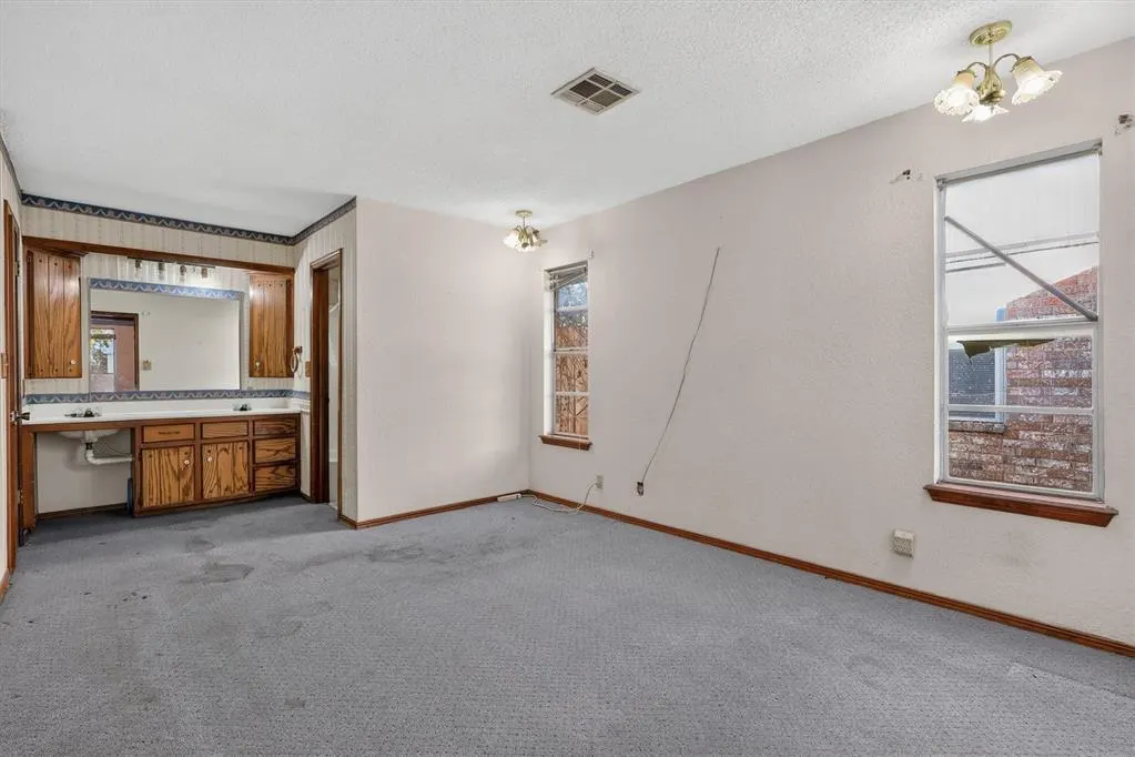 Photo 24 — 646 W Linden Drive, Mustang, OK 73064