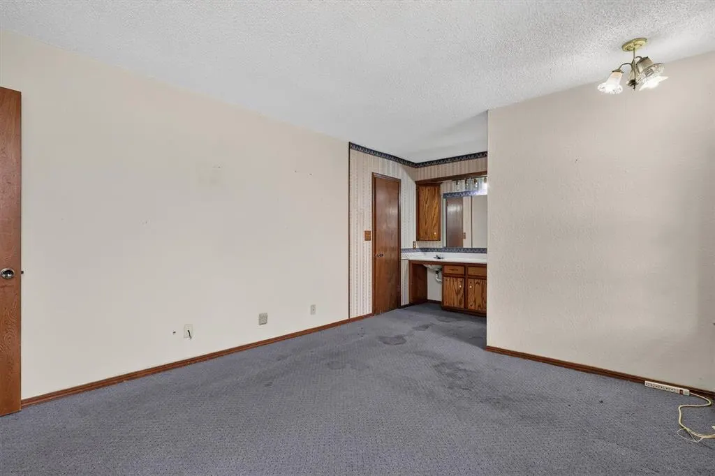 Photo 27 — 646 W Linden Drive, Mustang, OK 73064