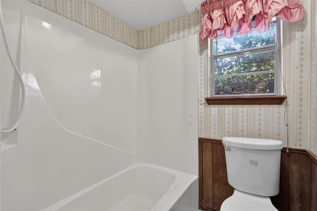 Photo 29 — 646 W Linden Drive, Mustang, OK 73064
