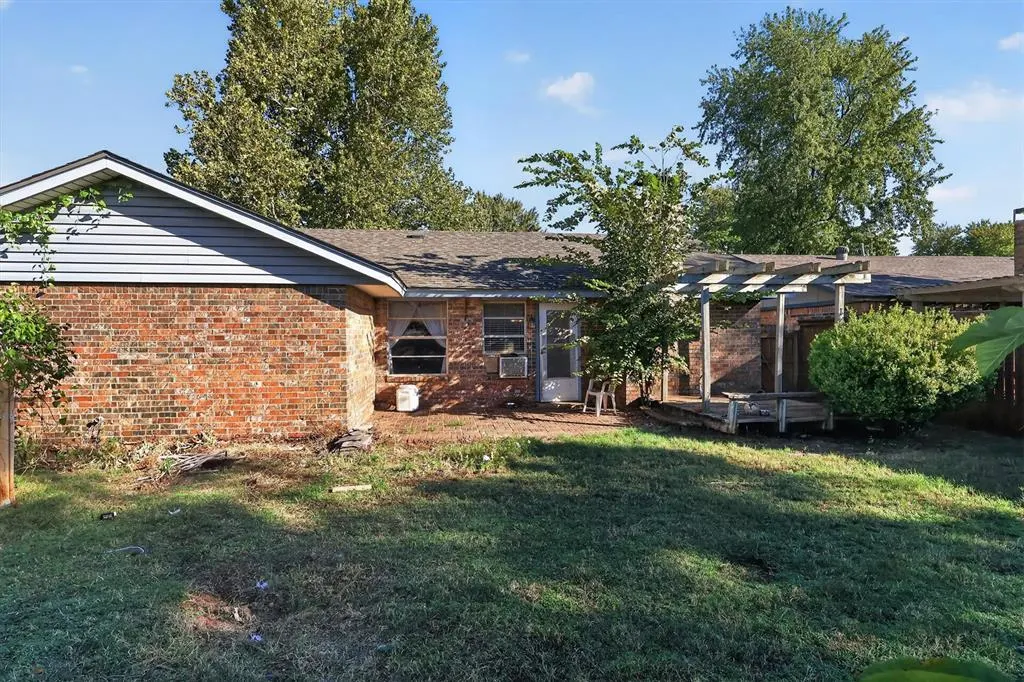 Photo 35 — 646 W Linden Drive, Mustang, OK 73064
