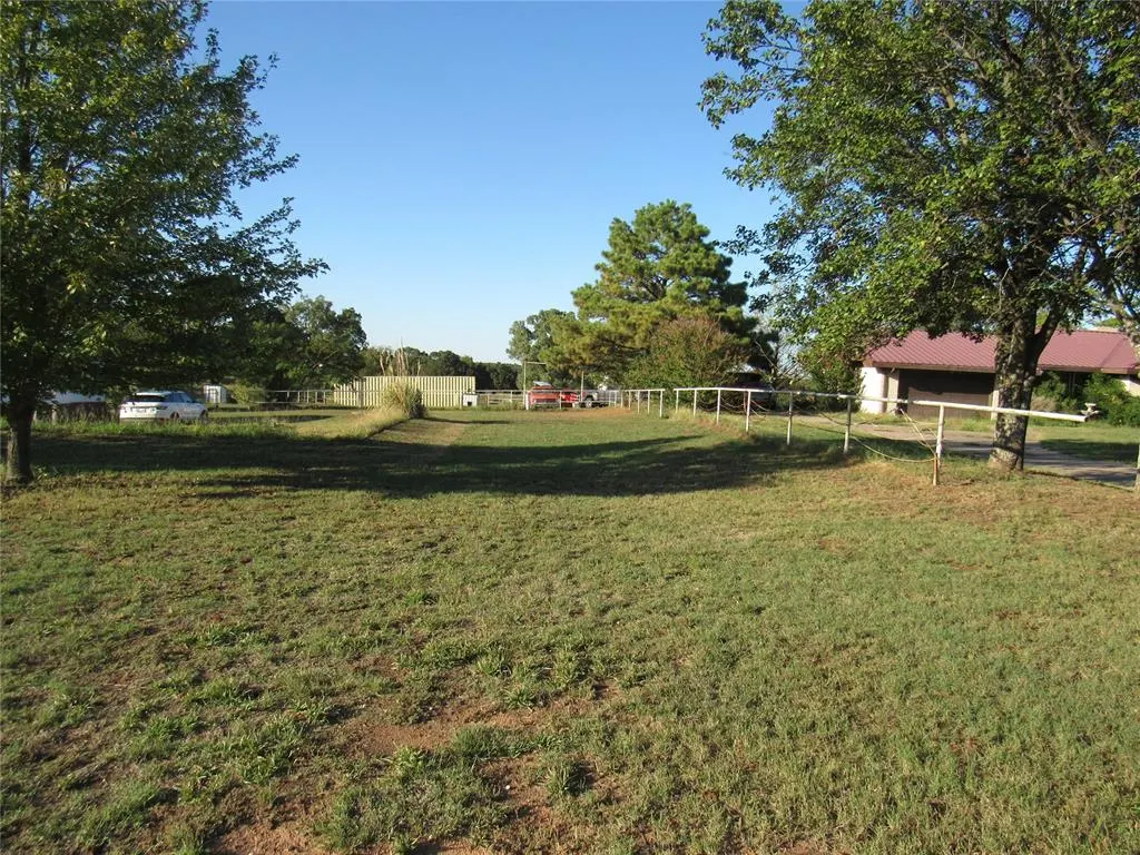 Photo 5 — 37304 Lake Road, Shawnee, OK 74801