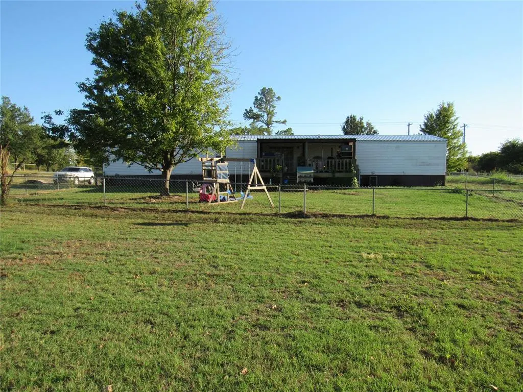 Photo 10 — 37304 Lake Road, Shawnee, OK 74801